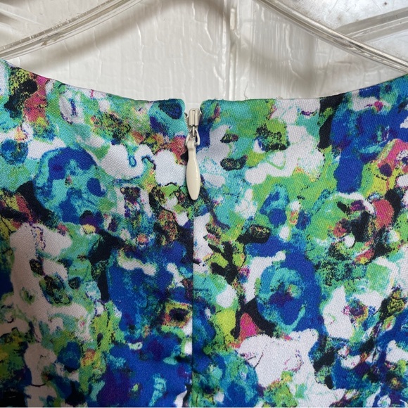 Ann Taylor Abstract Flower Print A-Line Dress - Picture 6 of 12